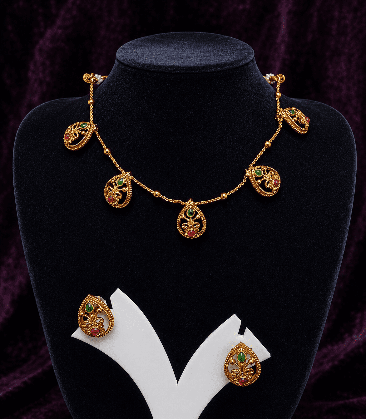 5618 Antique Matte Gold Mango Leaf Festoon Necklace / Traditional South Indian Ruby Green Teardrop Filigree Necklace Set