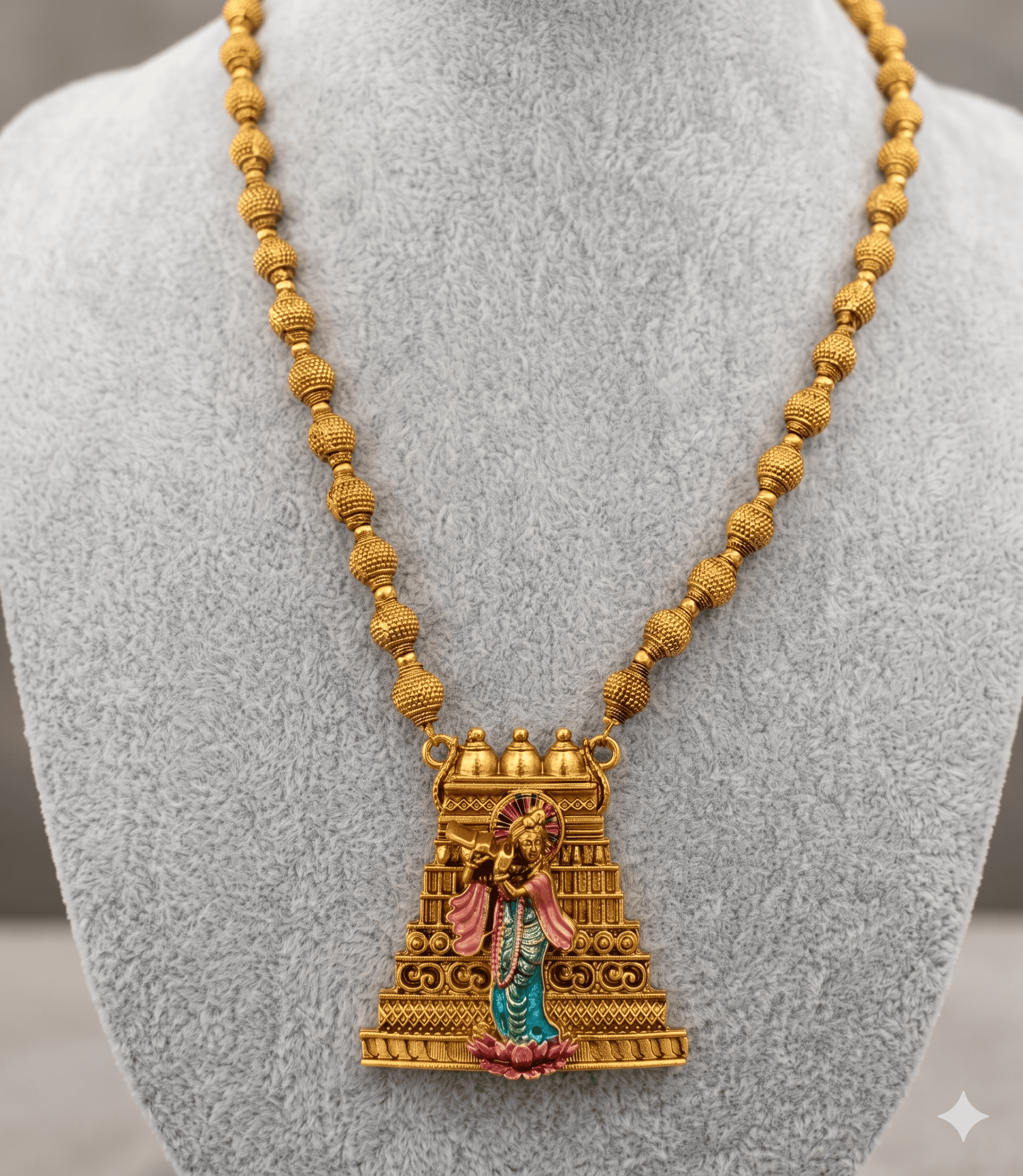 5601-krishna-temple-pendant-with-gold-beads-chain