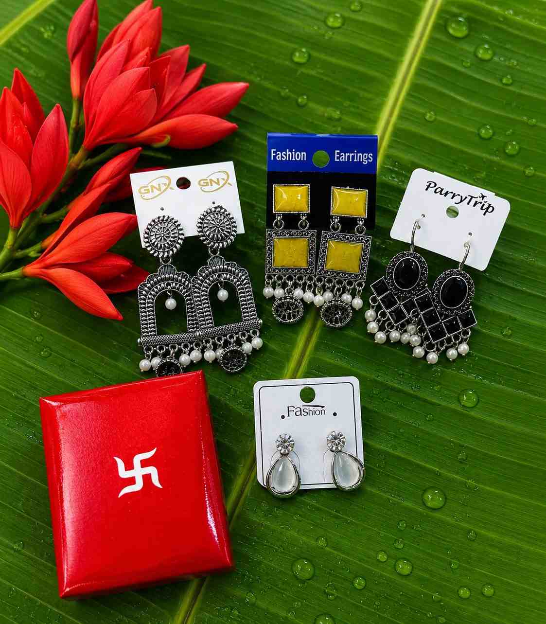 7009 - 4 Pair Stylish Earrings Combo Set