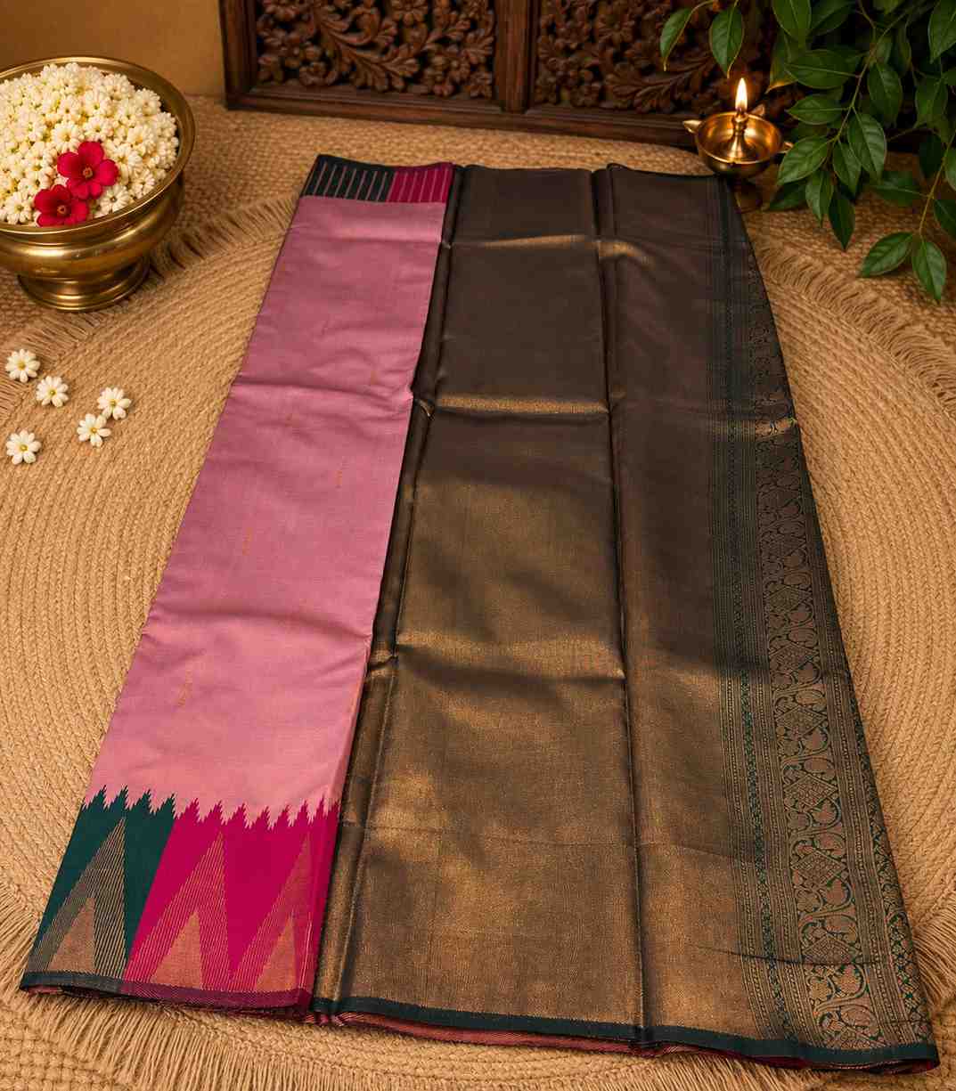 2225 Mauve-Pink Kanchipuram Semi Silk Saree With Temple Motif Border and Deep Bronze-Brown Pallu