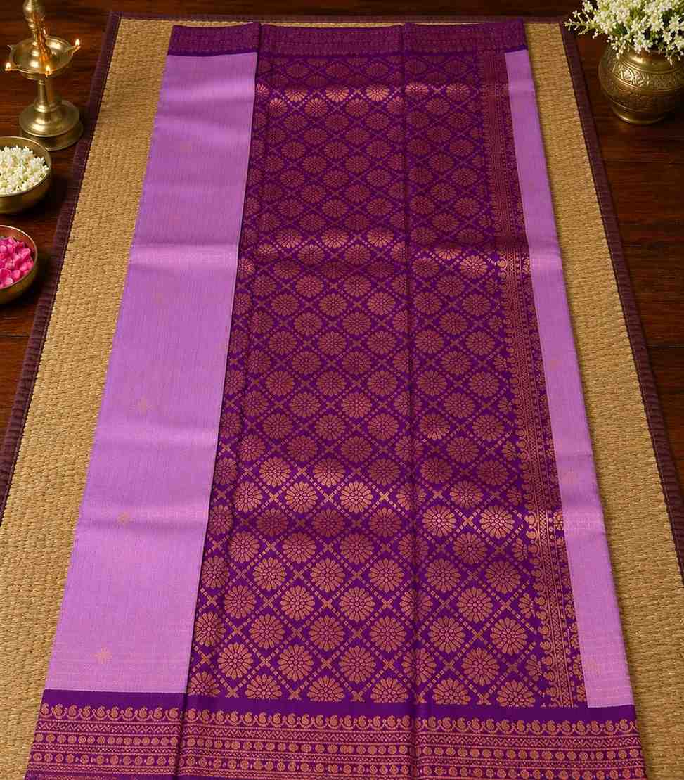 2229-lavender-kanchipuram-semi-silk-saree-with-contrast-purple-zari-border