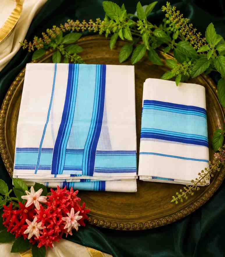 2293-kerala-set-mundu-in-vibrant-blue-stripes-border