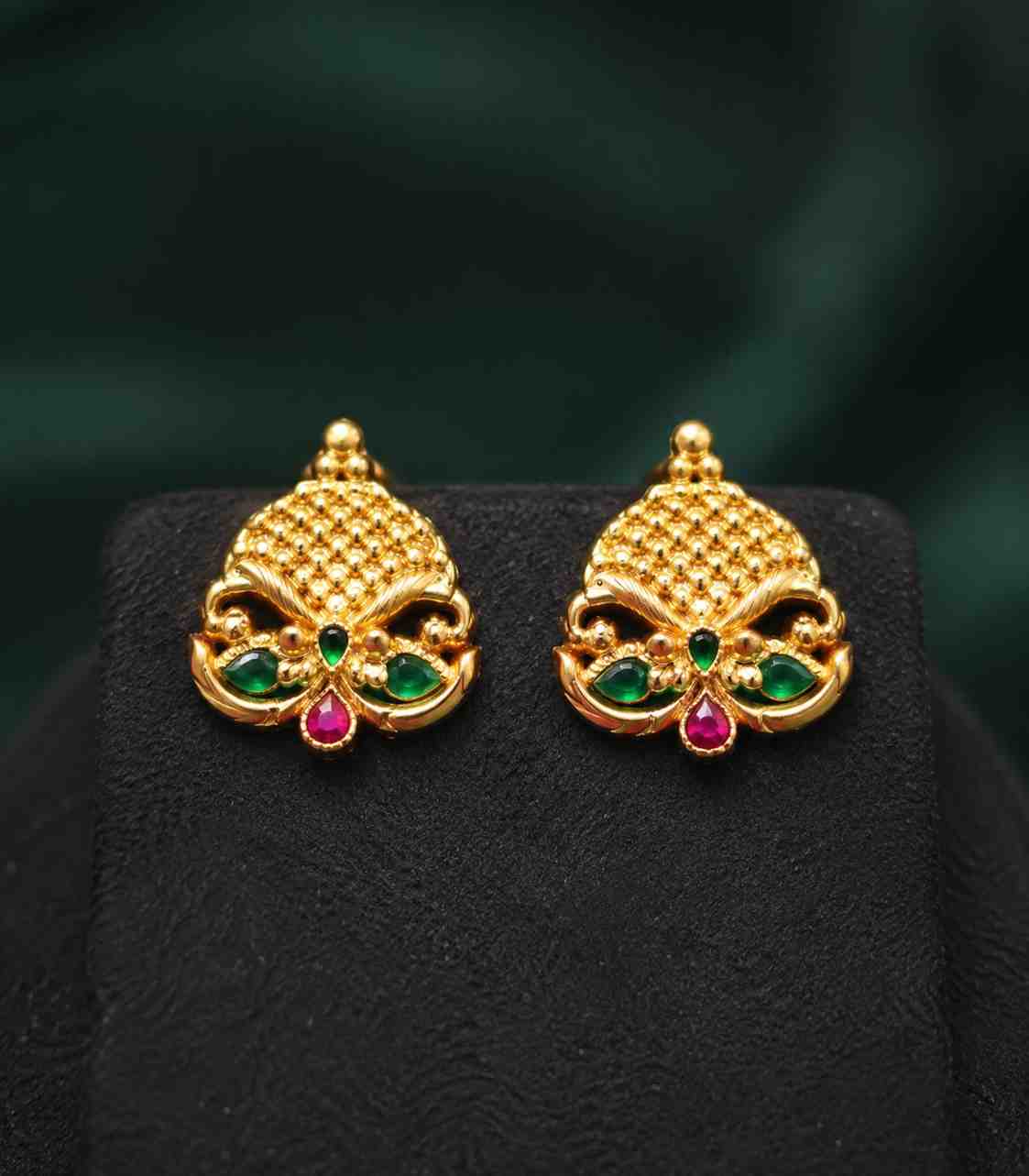 5644-kerala-traditional-gold-plated-lakshmi-palakka-pendant-necklace-set